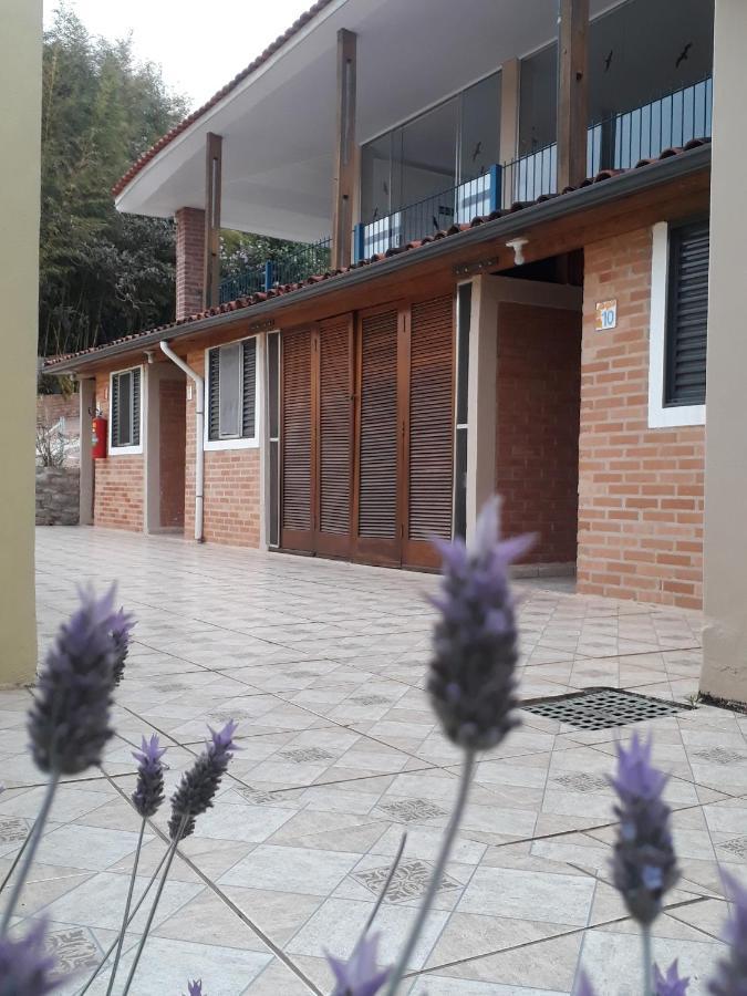 Pousada Vila Rica Кунья Экстерьер фото